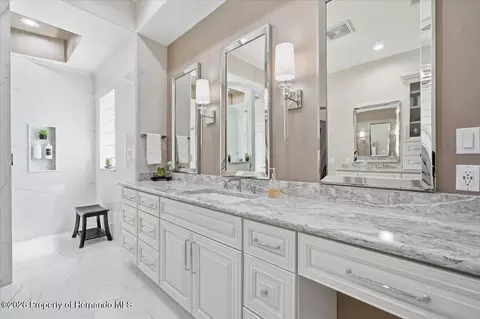 Bath - 12384 Easthaven Dr, Spring Hill, FL 34609 photo 9 of 14