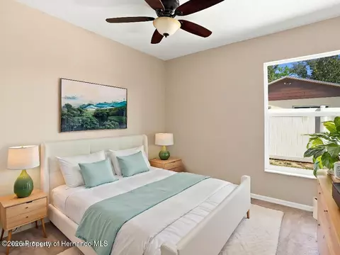 Bedroom - 492 Aladdin Rd, Spring Hill, FL 34609 photo 2 of 3