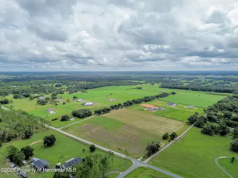 28695 Bahia Hill Dr, Brooksville, FL 34602