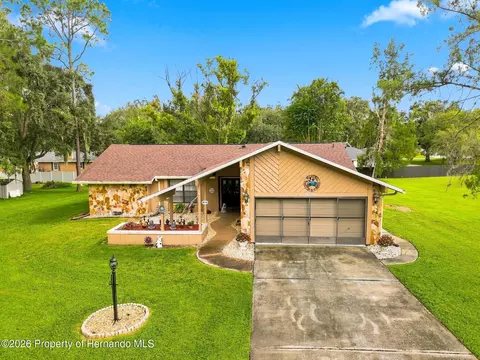 24088 Eppley Dr, Brooksville, FL 34601