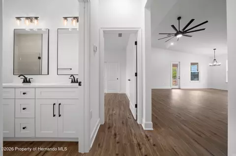 Entry Way - 10153 Lynnhaven Rd, Spring Hill, FL 34608 photo 6 of 9