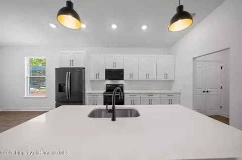 Kitchen - 10153 Lynnhaven Rd, Spring Hill, FL 34608 photo 1 of 2