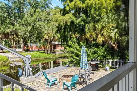 Exterior - 6496 W Richard Dr, Weeki Wachee, FL 34607 photo 6 of 9