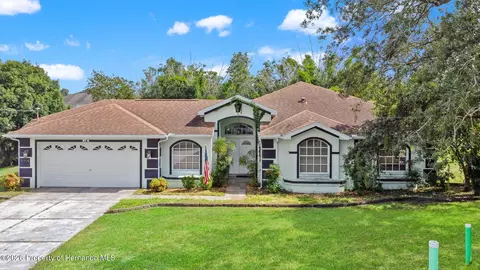 Exterior - 9458 Northvale St, Spring Hill, FL 34608 photo 2 of 9