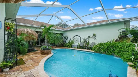 Exterior - 9458 Northvale St, Spring Hill, FL 34608 photo 6 of 9