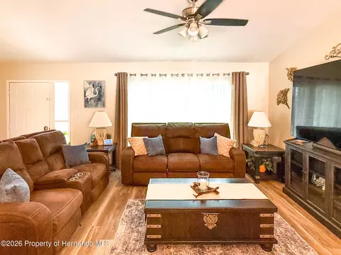 Living - 11019 Captain Dr, Spring Hill, FL 34608 photo 1 of 3