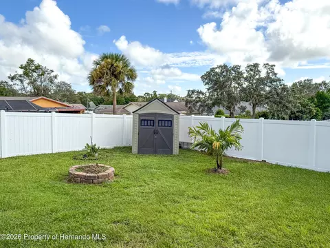 Exterior - 11019 Captain Dr, Spring Hill, FL 34608 photo 7 of 9