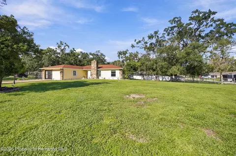 Exterior - 8331 Echo Ln, Spring Hill, FL 34608 photo 4 of 14