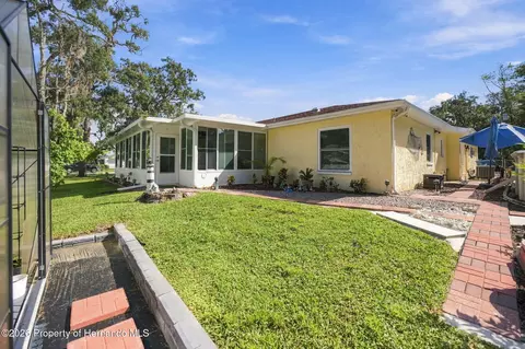 Exterior - 8331 Echo Ln, Spring Hill, FL 34608 photo 11 of 14