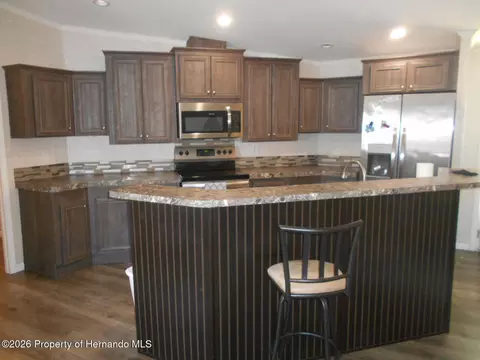 9925 Scepter Ave, Brooksville, FL 34613