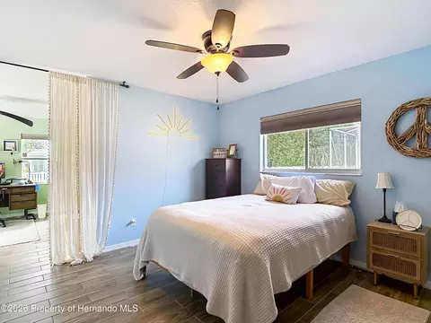 Bedroom - 1051 Hook Dr, Spring Hill, FL 34608 photo 2 of 12