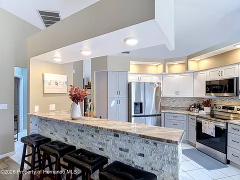 Kitchen - 1051 Hook Dr, Spring Hill, FL 34608 photo 8 of 10