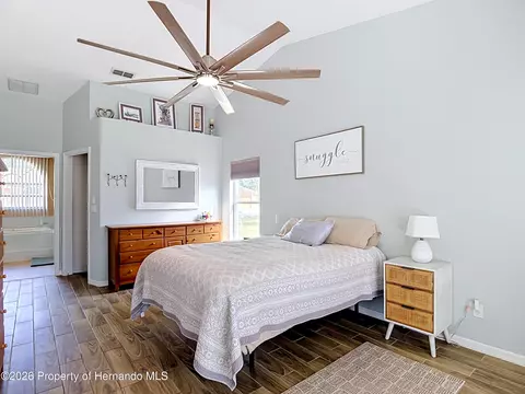 Bedroom - 1051 Hook Dr, Spring Hill, FL 34608 photo 7 of 12
