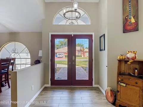 Entry Way - 1051 Hook Dr, Spring Hill, FL 34608 photo 2 of 6