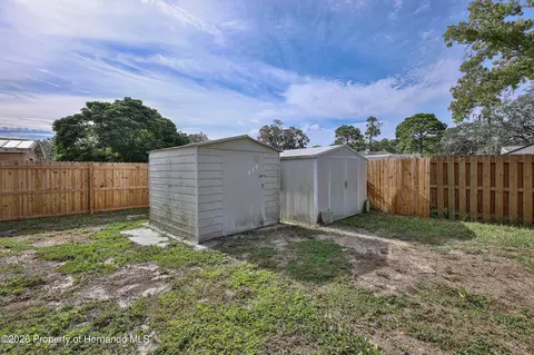 Exterior - 4059 Sugarfoot Dr, Spring Hill, FL 34608 photo 10 of 13