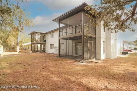 Exterior - 7851 Pinehurst Dr, Spring Hill, FL 34606 photo 2 of 2