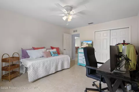 Bedroom - 12709 Skipper Ln, Hudson, FL 34669 photo 5 of 5