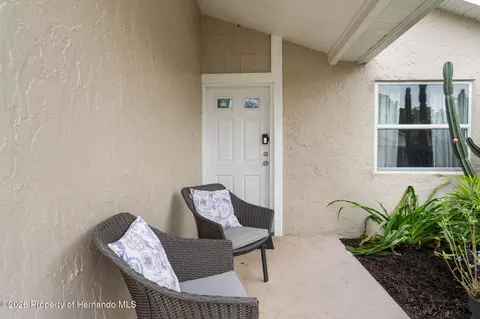 Exterior - 12709 Skipper Ln, Hudson, FL 34669 photo 3 of 8