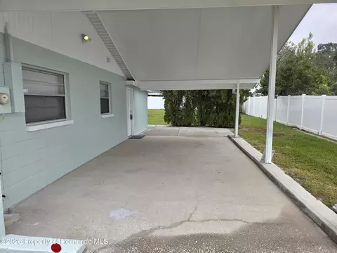 Exterior - 5446 Colchester Ave, Spring Hill, FL 34608 photo 3 of 5