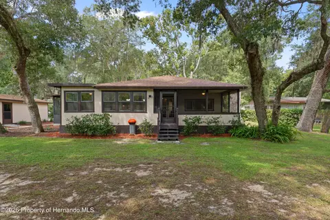 5617 S Perch Dr, Floral City, FL 34436