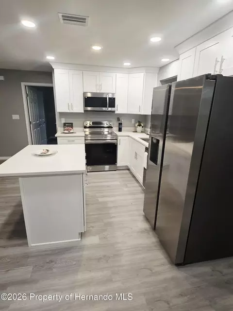 Kitchen - 7278 Lamplighter St, Spring Hill, FL 34606 photo 3 of 3