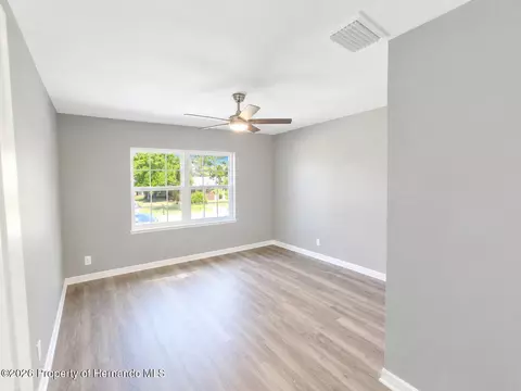 Bedroom - 7278 Lamplighter St, Spring Hill, FL 34606 photo 3 of 7