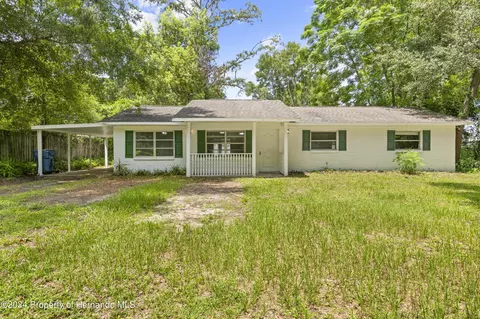 6235 Ogburn St, Brooksville, FL 34602