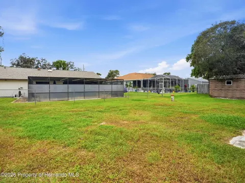 Exterior - 9624 Horizon Dr, Spring Hill, FL 34608 photo 8 of 9