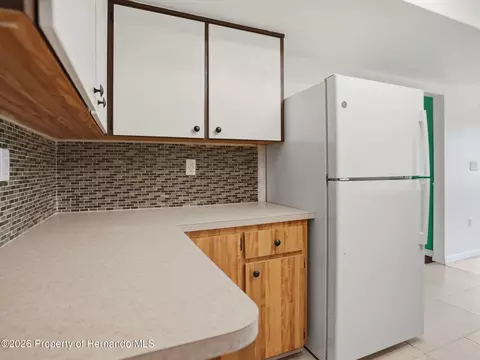 Kitchen - 9624 Horizon Dr, Spring Hill, FL 34608 photo 5 of 5