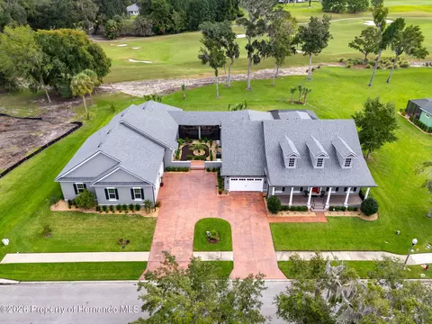 6084 Summit View Dr, Brooksville, FL 34601