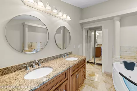 Bath - 3337 Mangrove Dr, Hernando Beach, FL 34607 photo 3 of 9