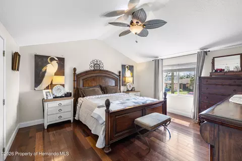 Bedroom - 3337 Mangrove Dr, Hernando Beach, FL 34607 photo 1 of 6