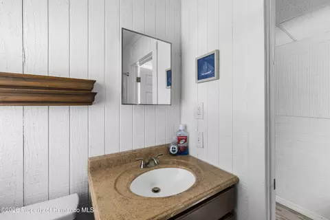 Bath - 3337 Mangrove Dr, Hernando Beach, FL 34607 photo 8 of 9
