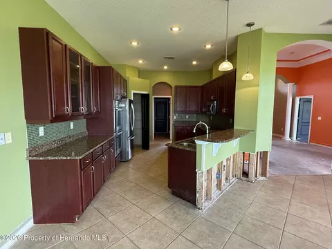 Kitchen - 4045 Hanging Moss Loop, Spring Hill, FL 34609 photo 1 of 2