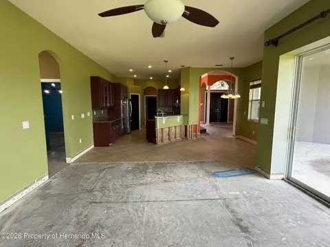 Living - 4045 Hanging Moss Loop, Spring Hill, FL 34609 photo 5 of 7