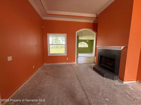 Living - 4045 Hanging Moss Loop, Spring Hill, FL 34609 photo 2 of 7