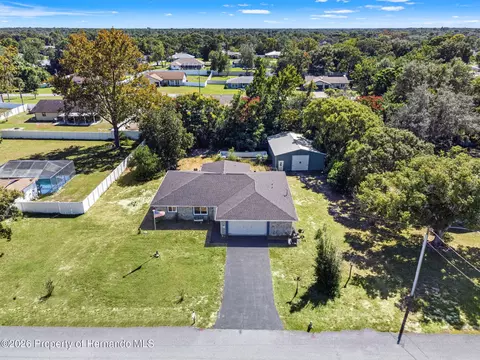 View/Area - 12232 Comstock St, Spring Hill, FL 34609 photo 2 of 7
