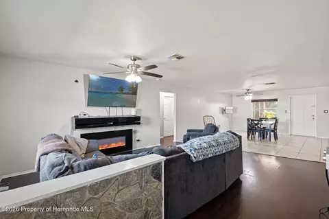 Living - 12232 Comstock St, Spring Hill, FL 34609 photo 2 of 2