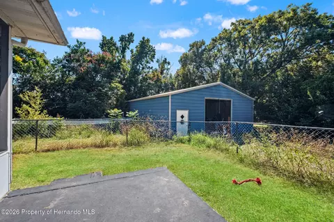 Exterior - 12232 Comstock St, Spring Hill, FL 34609 photo 5 of 7