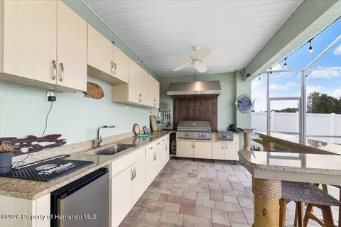 Kitchen - 4530 Kingston Dr, Hernando Beach, FL 34607 photo 2 of 6