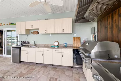 Kitchen - 4530 Kingston Dr, Hernando Beach, FL 34607 photo 5 of 6