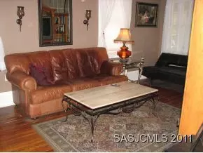 25 Newcomb St, Saint Augustine, FL 32084 photo 3
