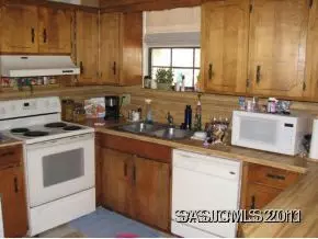 697 16th St, Saint Augustine, FL 32080 photo 2