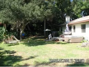 697 16th St, Saint Augustine, FL 32080 photo 4