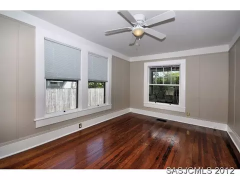 14 Grove Ave, Saint Augustine, FL 32084 photo 8