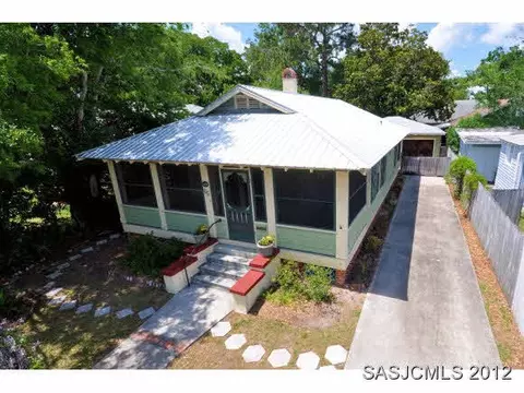 14 Grove Ave, Saint Augustine, FL 32084 photo 2