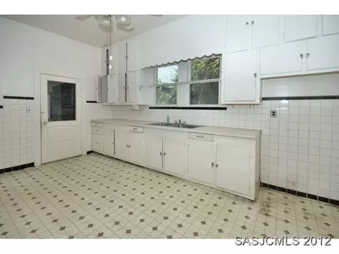 71 Lemon St, Saint Augustine, FL 32084 photo 6