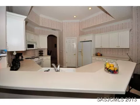909 Spring Lake Ct, Saint Augustine, FL 32080 photo 5