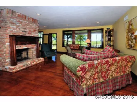 73 Magnolia Ave, Saint Augustine, FL 32084 photo 4