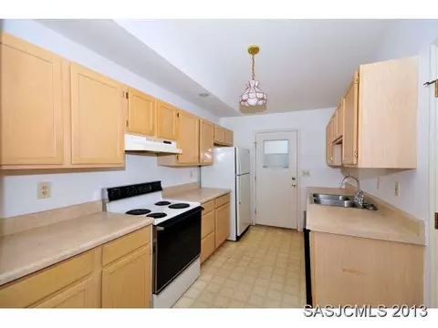 408 F St, Saint Augustine, FL 32080 photo 4